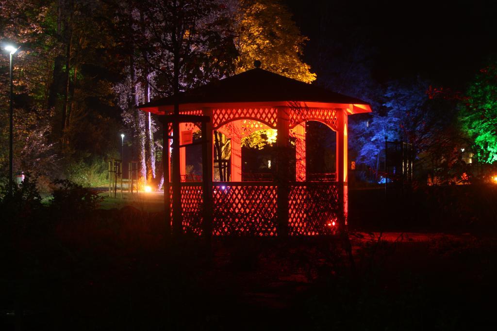 Ferienwohnungen Schenk Schmitz Bad Bertrich Exterior foto